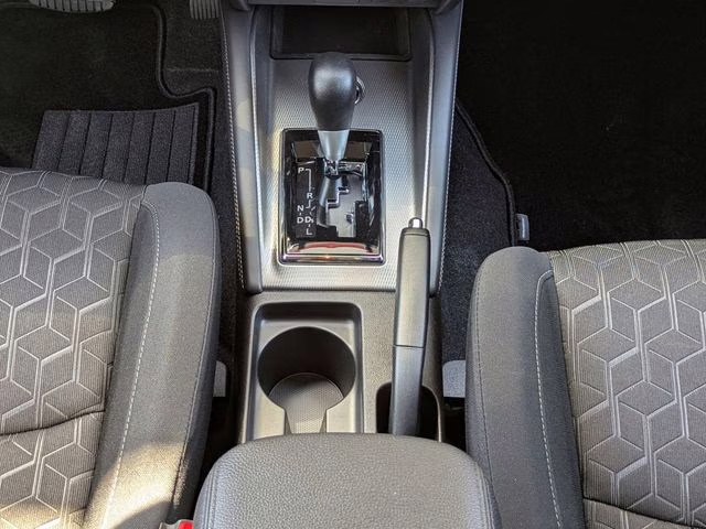 2026 Mercury Gray Metallic Mitsubishi Outlander Sport 2.0 ES 4X4 SUV