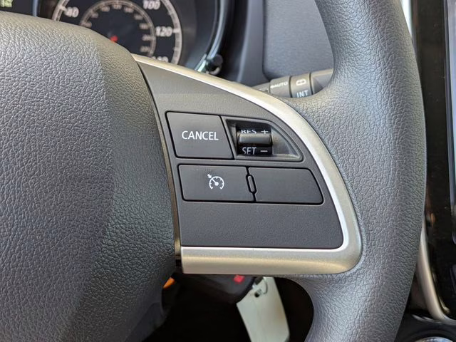 2026 Mercury Gray Metallic Mitsubishi Outlander Sport 2.0 ES 4X4 SUV