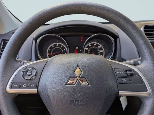 2026 Mercury Gray Metallic Mitsubishi Outlander Sport 2.0 ES 4X4 SUV