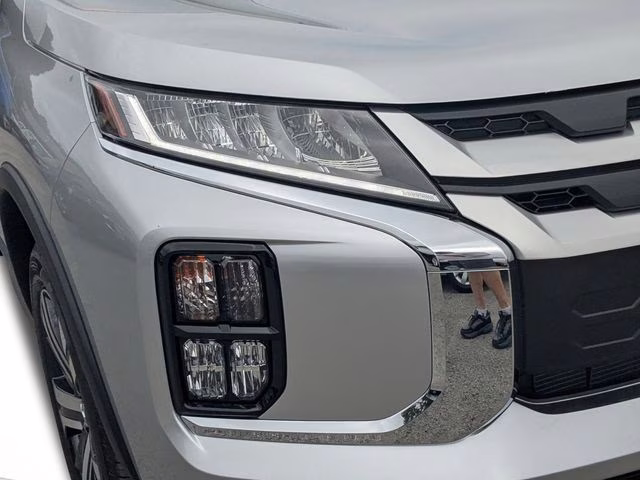 2026 Alloy Silver Metallic Mitsubishi Outlander Sport 2.0 ES 4X4 SUV