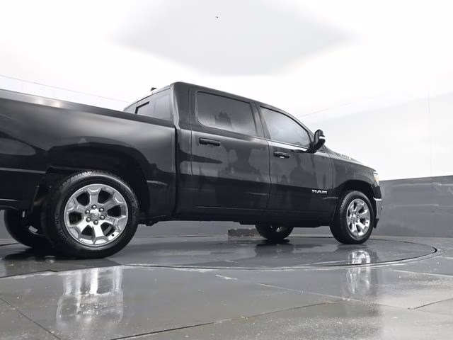 2022 Diamond Black Crystal Pearlcoat Ram 1500 Big Horn/Lone Star 4X4 Truck