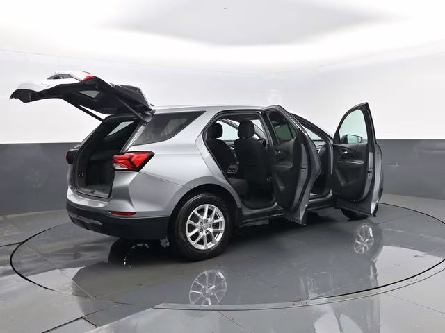 2024 Sterling Gray Metallic Chevrolet Equinox LT AWD SUV