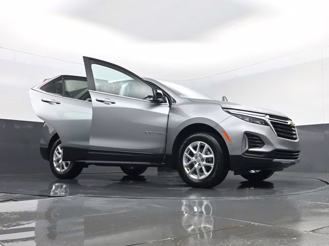2024 Sterling Gray Metallic Chevrolet Equinox LT AWD SUV