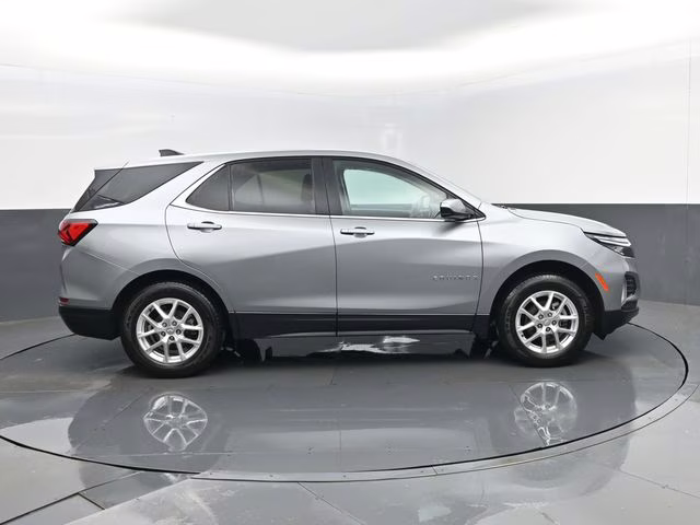 2024 Sterling Gray Metallic Chevrolet Equinox LT AWD SUV
