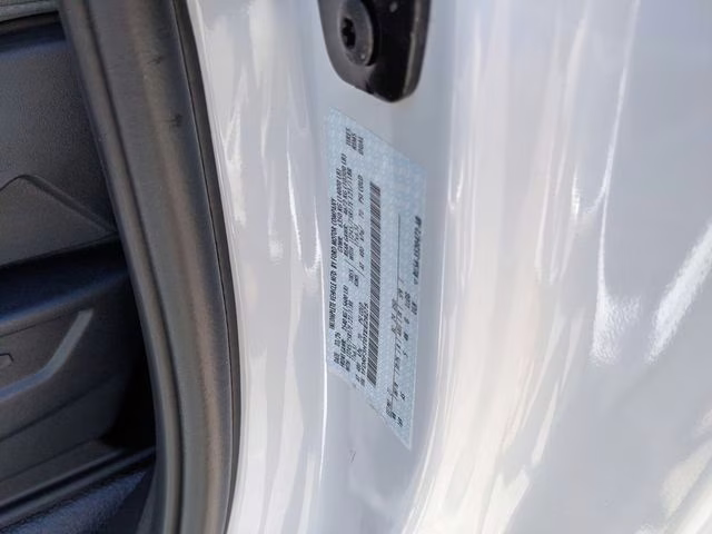 2026 Oxford White Ford Super Duty F-350 DRW XL 4X4 Chassis