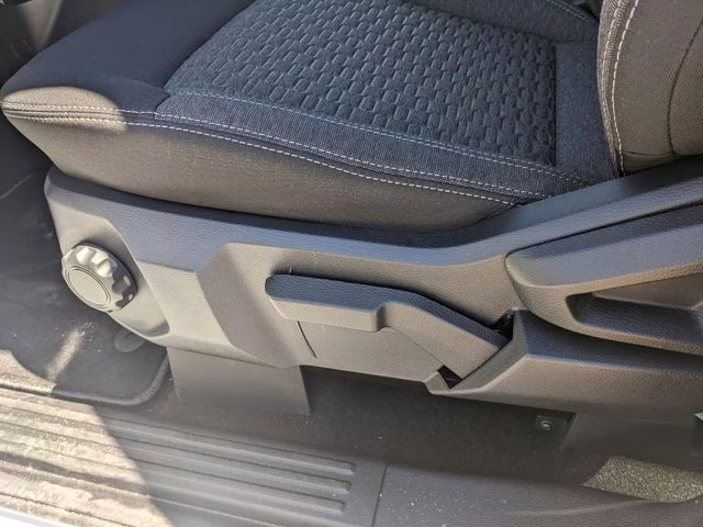 2025 Oxford White Ford Ranger XL RWD Truck