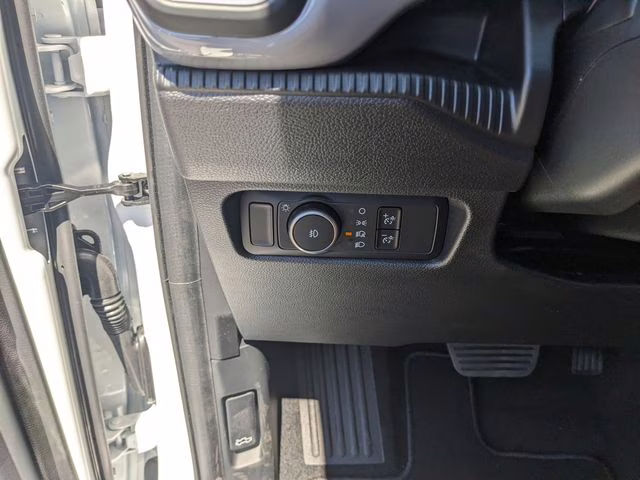 2025 Oxford White Ford Ranger XL RWD Truck