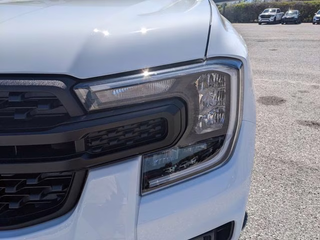 2025 Oxford White Ford Ranger XL RWD Truck