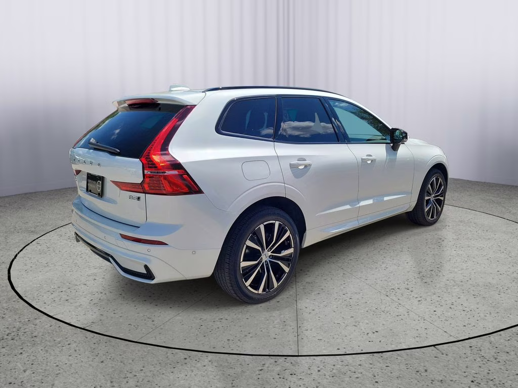 2024 Crystal White Metallic Volvo XC60 Plus Dark Theme AWD SUV