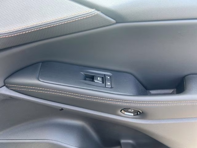 2026 Bright White Clearcoat Jeep Cherokee Limited 4X4 SUV