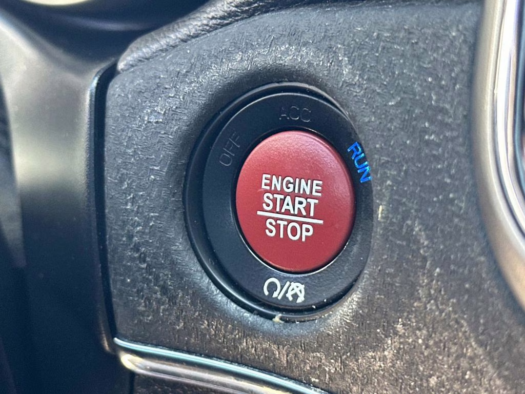 2017 Diamond Black Crystal Pearlcoat Jeep Grand Cherokee SRT 4X4 SUV