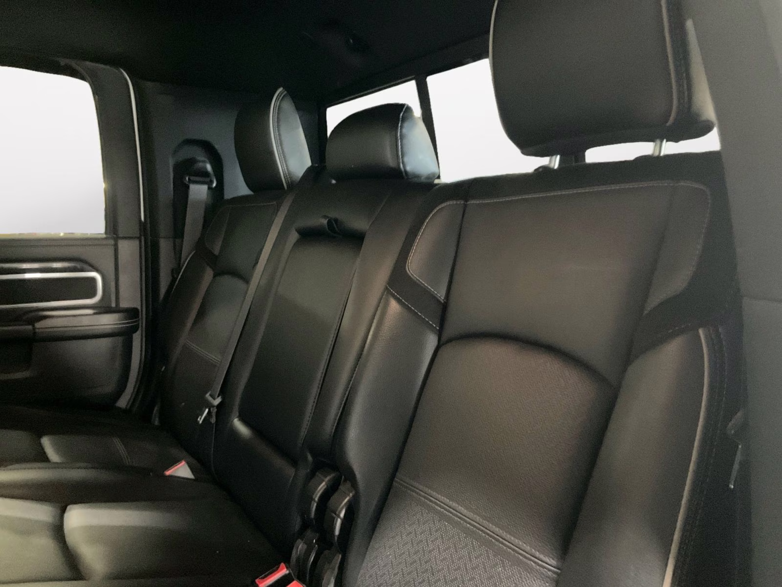 2022 Bright White Clearcoat Ram 3500 Laramie 4X4 Truck