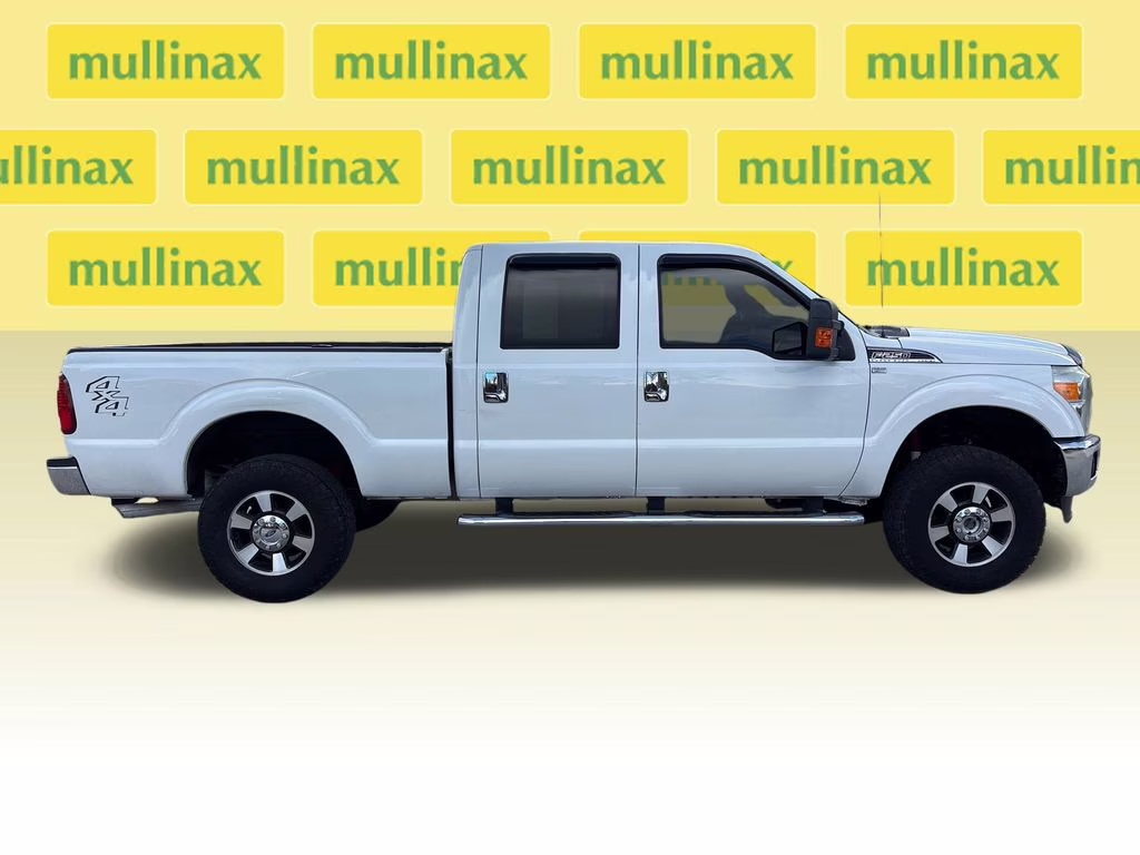 2015 Oxford White Ford Super Duty F-250 SRW Lariat 4X4 Truck