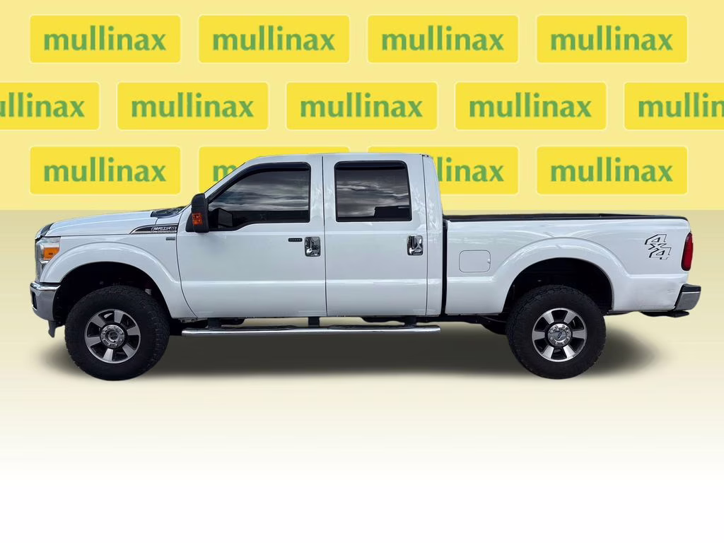 2015 Oxford White Ford Super Duty F-250 SRW Lariat 4X4 Truck