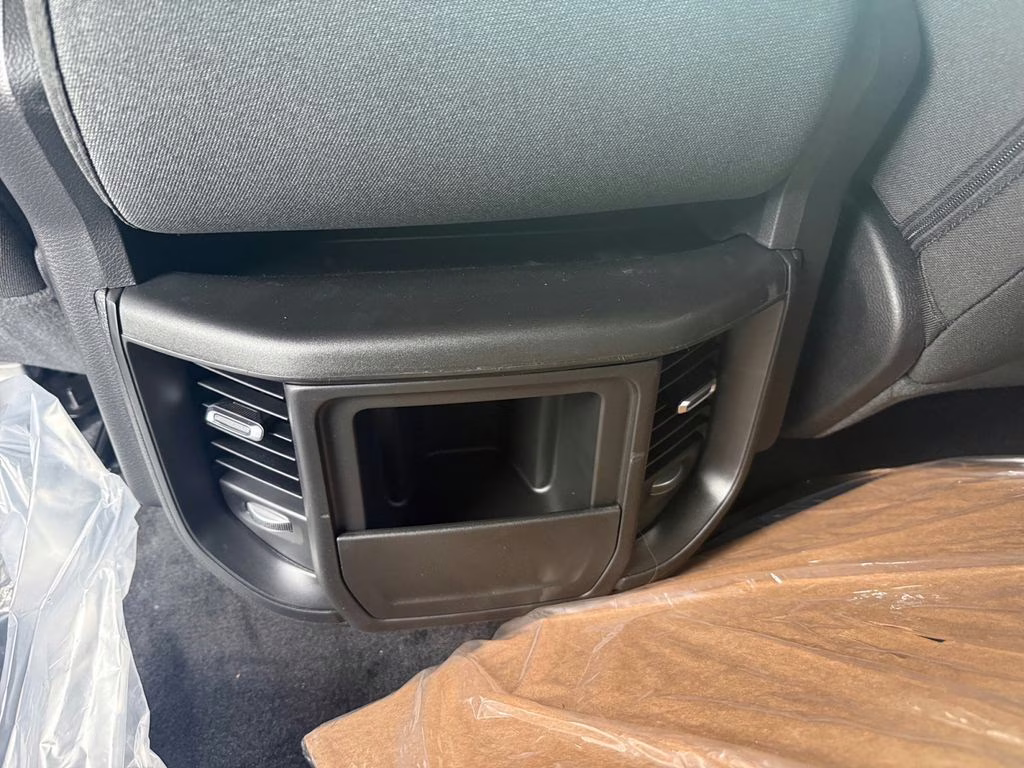 2026 Diamond Black Crystal Pearlcoat Ram 1500 Warlock 4X4 Truck