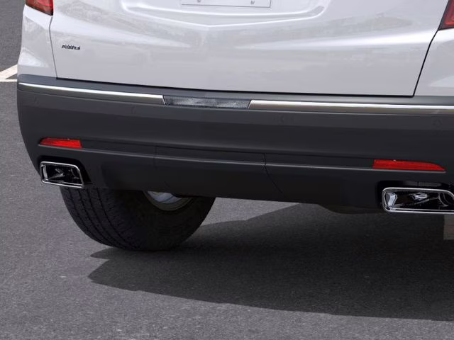 2026 Crystal White Tricoat Cadillac XT5 Luxury AWD SUV