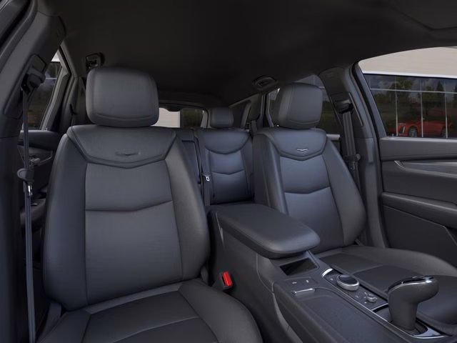 2026 Crystal White Tricoat Cadillac XT5 Luxury AWD SUV