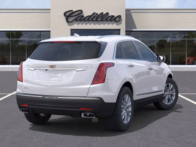 2026 Crystal White Tricoat Cadillac XT5 Luxury AWD SUV