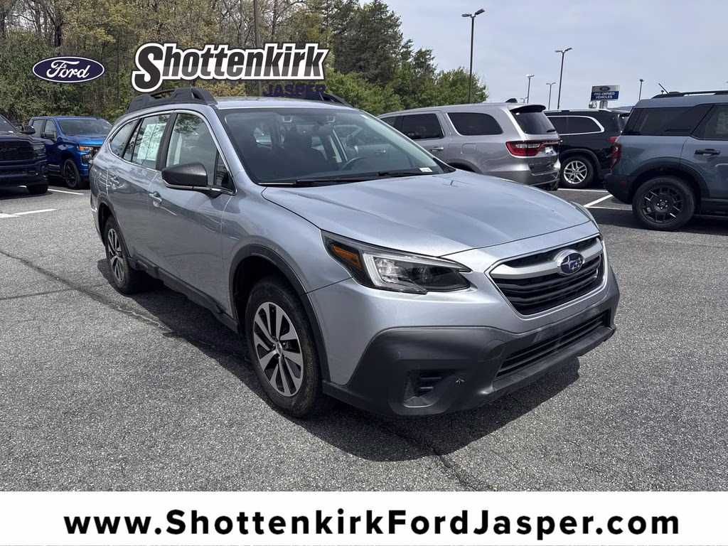 2020 Ice Silver Metallic Subaru Outback 2.5i AWD SUV