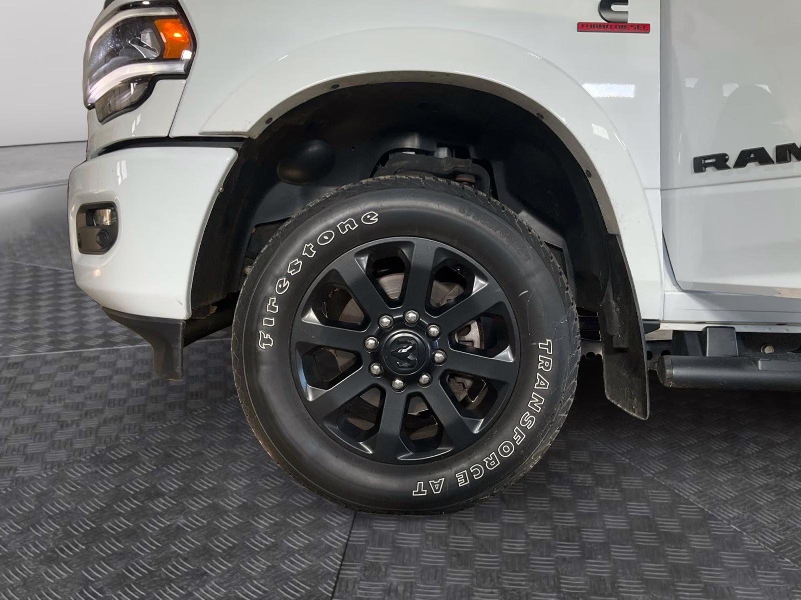 2022 Bright White Clearcoat Ram 3500 Laramie 4X4 Truck