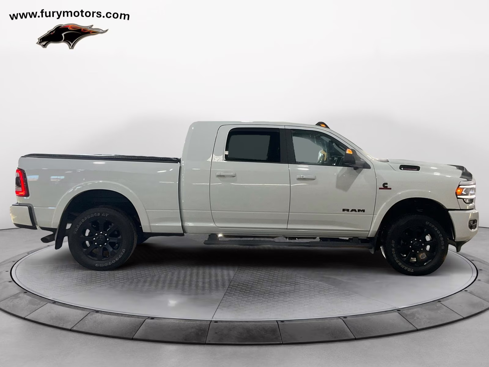 2022 Bright White Clearcoat Ram 3500 Laramie 4X4 Truck
