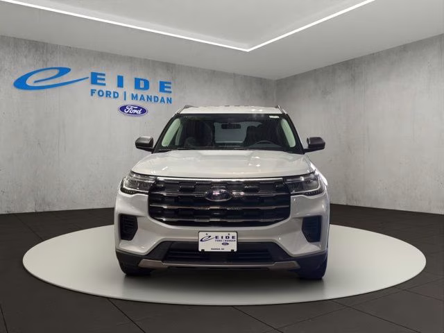 2026 Space White Metallic Ford Explorer Active 4X4 SUV
