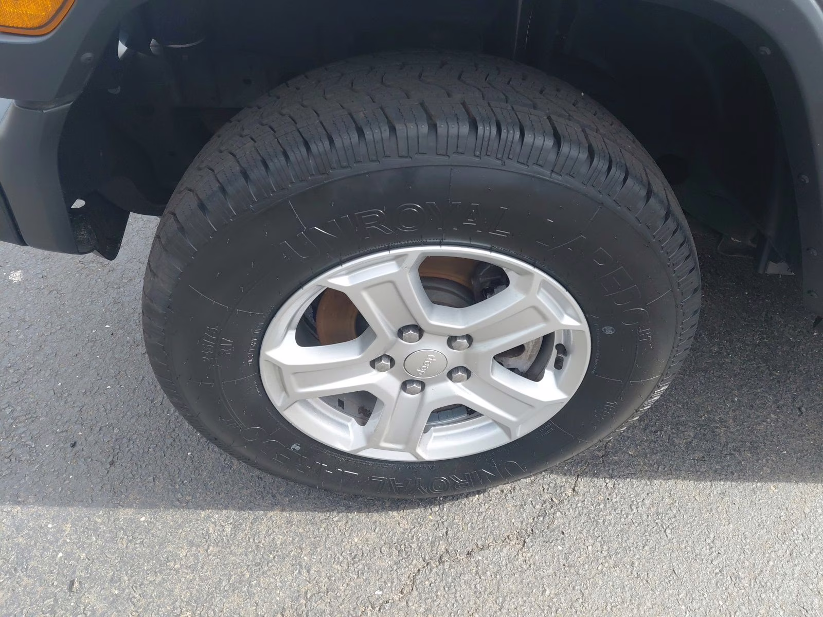 2019 Granite Crystal Metallic Clearcoat Jeep Wrangler Unlimited Sport S 4X4 SUV