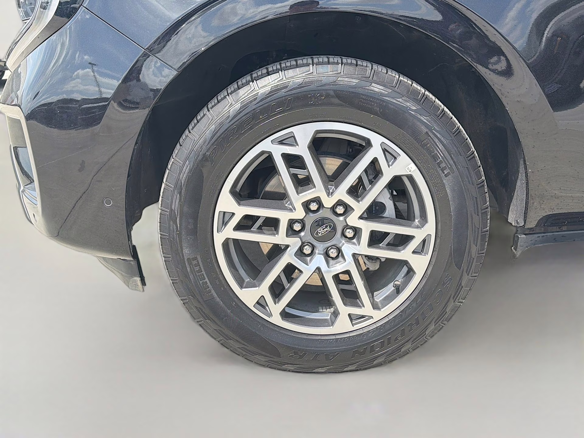 2025 Agate Black Metallic Ford Expedition Active 4X4 SUV