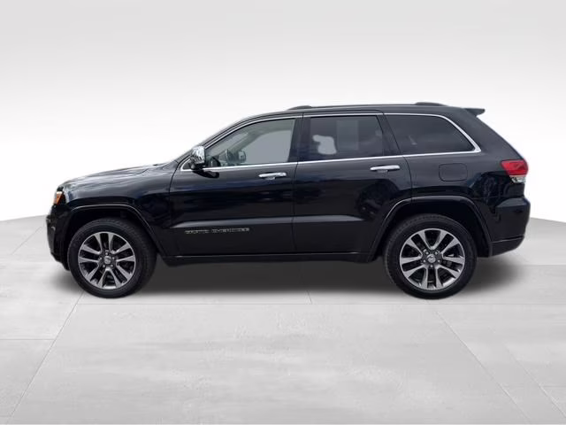 2018 Diamond Black Crystal Pearlcoat Jeep Grand Cherokee Overland 4X4 SUV