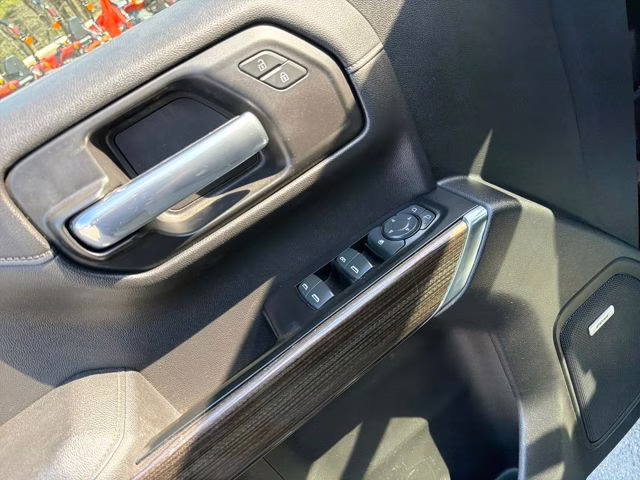 2019 Black Chevrolet Silverado 1500 RST 4X4 Truck