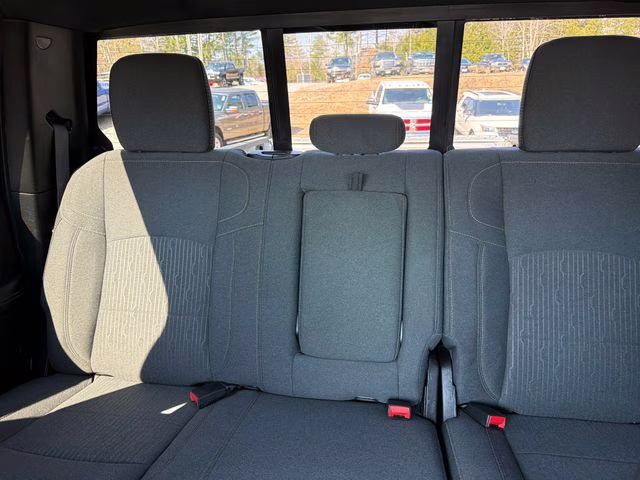 2022 Billet Silver Metallic Clearcoat Ram 2500 Big Horn 4X4 Truck