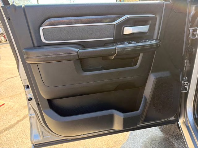 2022 Billet Silver Metallic Clearcoat Ram 2500 Big Horn 4X4 Truck