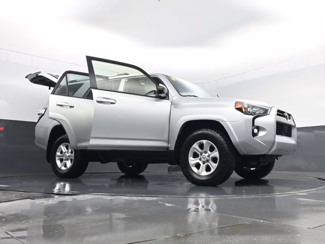 2024 Classic Silver Metallic Toyota 4Runner SR5 4X4 SUV
