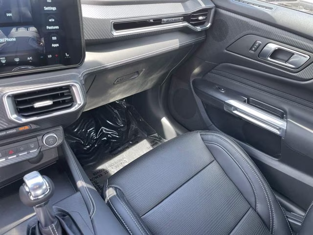 2026 Oxford White Ford Mustang GT Premium RWD Coupe