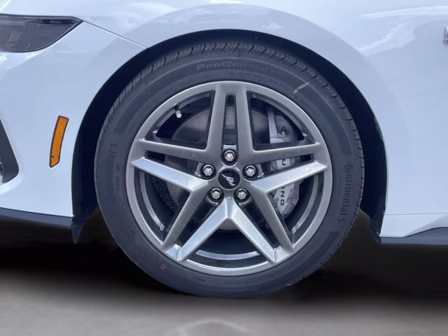2026 Oxford White Ford Mustang GT Premium RWD Coupe