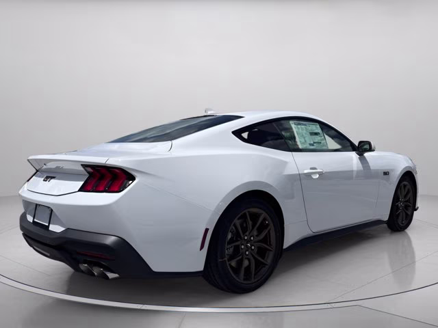 2026 Oxford White Ford Mustang GT RWD Coupe