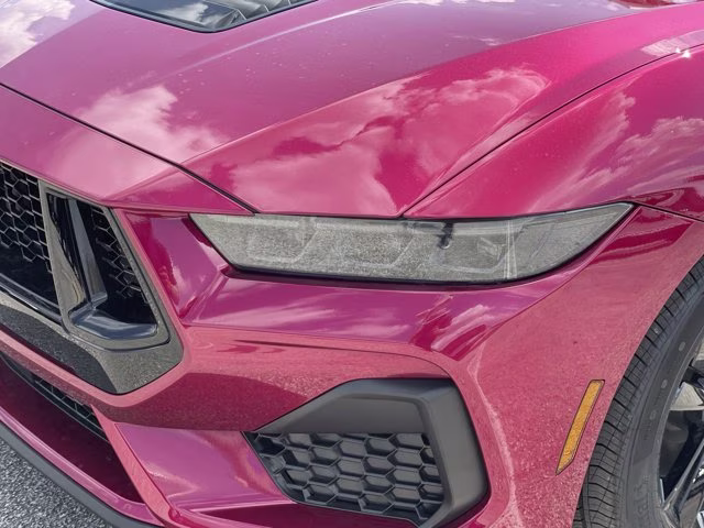 2026 Molten Magenta Metallic Tinted Clearcoat Ford Mustang GT RWD Coupe