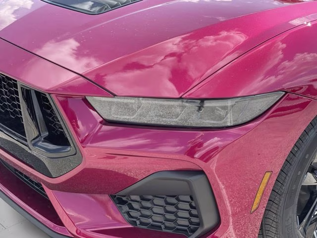 2026 Molten Magenta Metallic Tinted Clearcoat Ford Mustang GT RWD Coupe