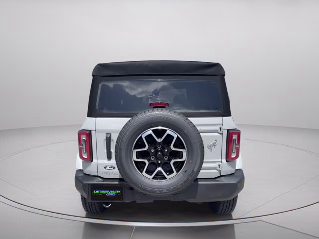 2026 Avalanche Gray Ford Bronco Outer Banks 4X4 Convertible