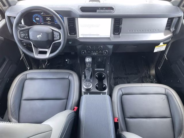 2026 Oxford White Ford Bronco Outer Banks 4X4 Convertible