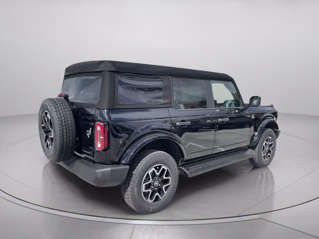 2026 Shadow Black Ford Bronco Outer Banks 4X4 Convertible