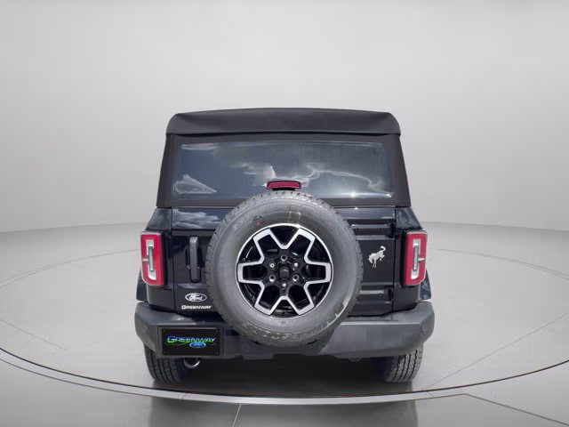 2026 Shadow Black Ford Bronco Outer Banks 4X4 Convertible