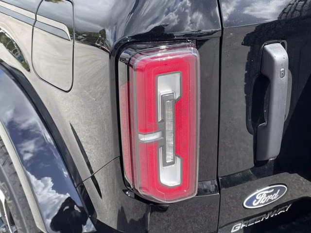 2026 Shadow Black Ford Bronco Outer Banks 4X4 Convertible
