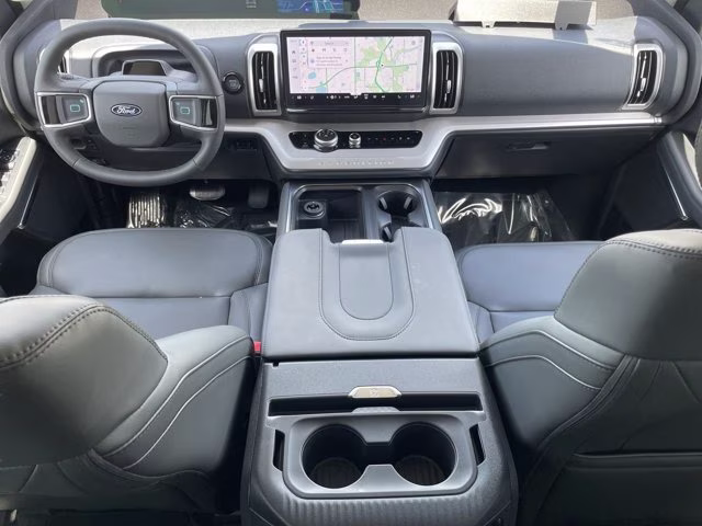 2026 Space Silver Metallic Ford Expedition Max Active RWD SUV