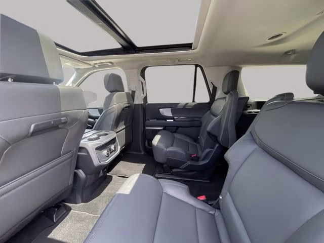 2026 Space Silver Metallic Ford Expedition Max Active RWD SUV