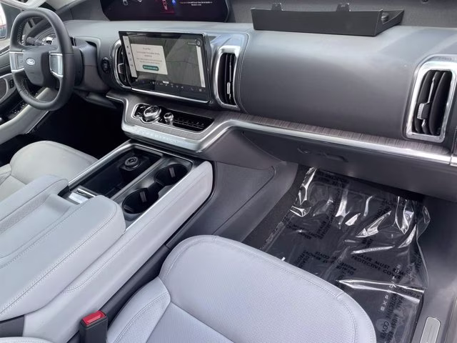 2026 Glacier Gray Metallic Tri-Coat Ford Expedition Max Platinum 4X4 SUV
