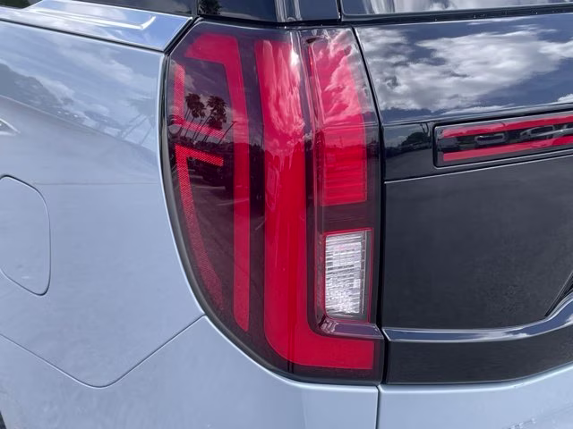 2026 Glacier Gray Metallic Tri-Coat Ford Expedition Max Platinum 4X4 SUV