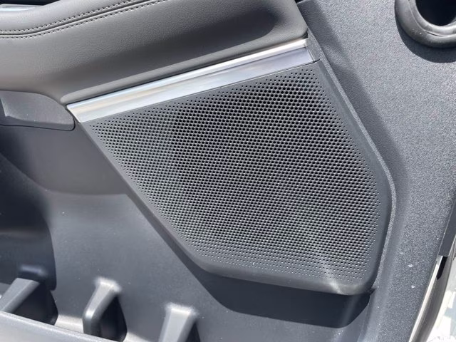 2026 Star White Metallic Tri-Coat Ford Expedition Active RWD SUV