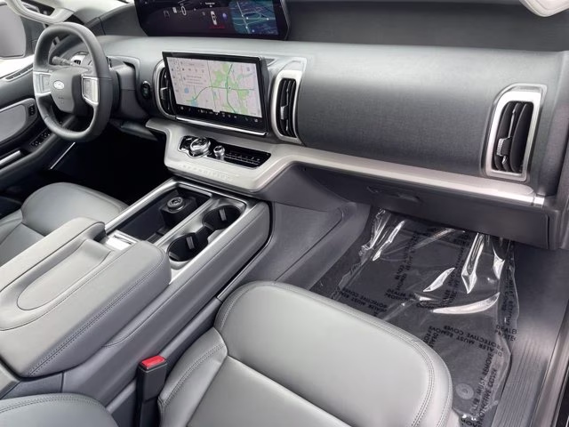 2026 Agate Black Metallic Ford Expedition Active RWD SUV