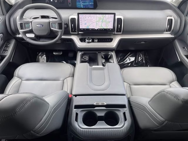 2026 Agate Black Metallic Ford Expedition Active RWD SUV